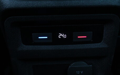 Volkswagen Tiguan II, 2019 год, 2 470 000 рублей, 20 фотография