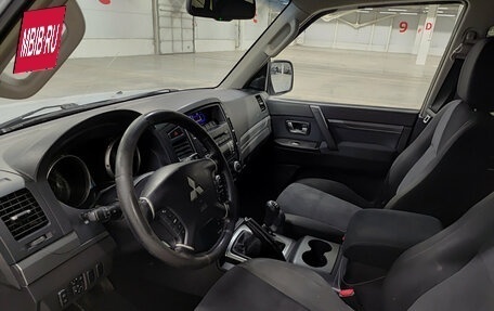 Mitsubishi Pajero IV, 2007 год, 1 321 950 рублей, 20 фотография