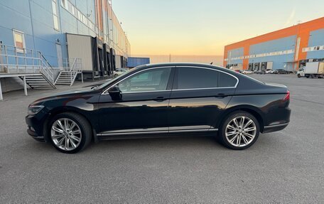 Volkswagen Passat B8 рестайлинг, 2018 год, 2 050 000 рублей, 17 фотография