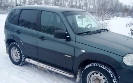 Chevrolet Niva I рестайлинг, 2016 год, 725 000 рублей, 3 фотография