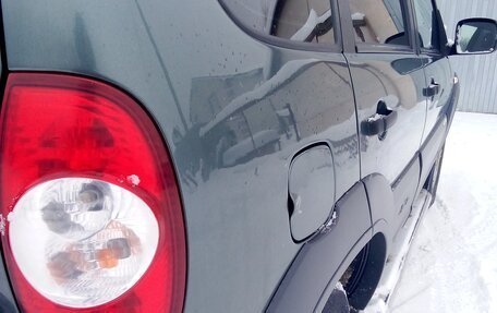 Chevrolet Niva I рестайлинг, 2016 год, 725 000 рублей, 9 фотография