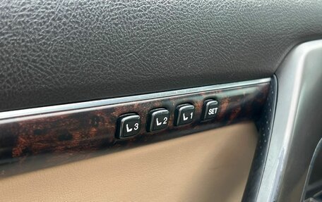 Toyota Land Cruiser 200, 2008 год, 2 650 000 рублей, 18 фотография