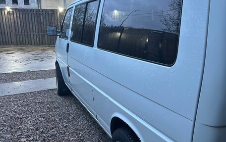 Volkswagen Caravelle T4, 1997 год, 750 000 рублей, 6 фотография