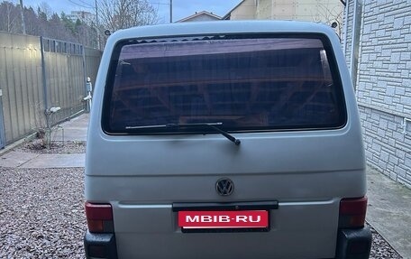 Volkswagen Caravelle T4, 1997 год, 750 000 рублей, 8 фотография