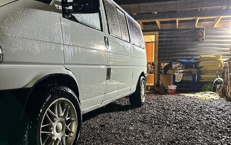 Volkswagen Caravelle T4, 1997 год, 750 000 рублей, 22 фотография