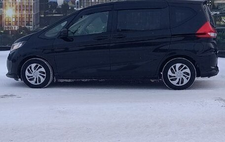 Honda Freed II, 2017 год, 1 450 000 рублей, 5 фотография