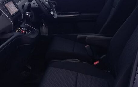Honda Freed II, 2017 год, 1 450 000 рублей, 17 фотография