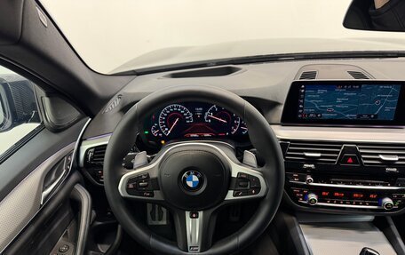 BMW 5 серия, 2018 год, 4 490 000 рублей, 11 фотография