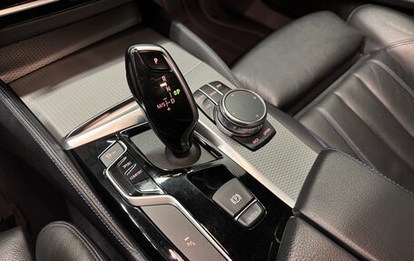 BMW 5 серия, 2018 год, 4 490 000 рублей, 17 фотография