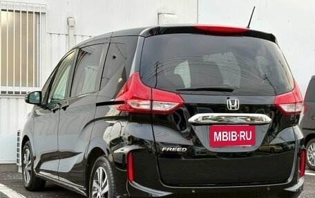 Honda Freed II, 2022 год, 1 502 000 рублей, 8 фотография