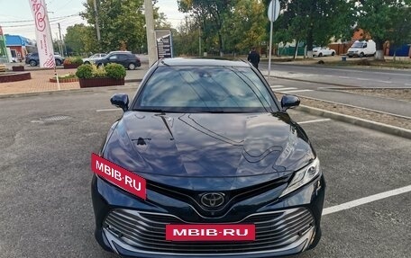 Toyota Camry, 2020 год, 3 900 000 рублей, 3 фотография