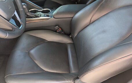 Toyota Camry, 2020 год, 3 900 000 рублей, 32 фотография