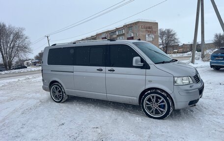 Volkswagen Transporter T5 рестайлинг, 2004 год, 1 280 000 рублей, 5 фотография
