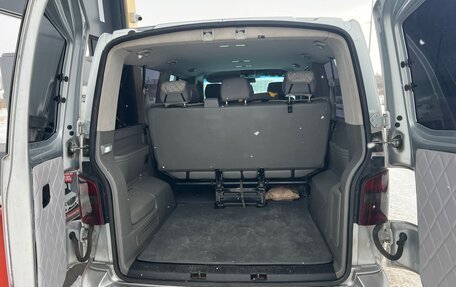 Volkswagen Transporter T5 рестайлинг, 2004 год, 1 280 000 рублей, 17 фотография