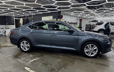 Skoda Superb III рестайлинг, 2015 год, 1 950 000 рублей, 8 фотография