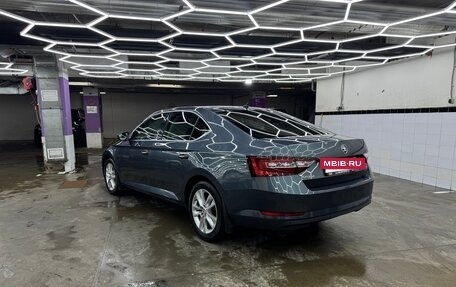 Skoda Superb III рестайлинг, 2015 год, 1 950 000 рублей, 5 фотография