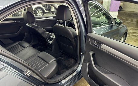 Skoda Superb III рестайлинг, 2015 год, 1 950 000 рублей, 12 фотография