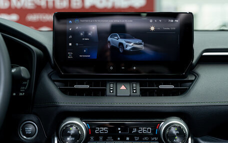 Toyota RAV4, 2025 год, 4 690 000 рублей, 17 фотография