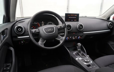 Audi A3, 2013 год, 1 450 000 рублей, 10 фотография