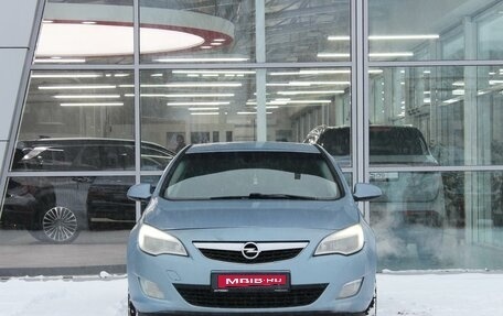 Opel Astra J, 2011 год, 550 000 рублей, 3 фотография