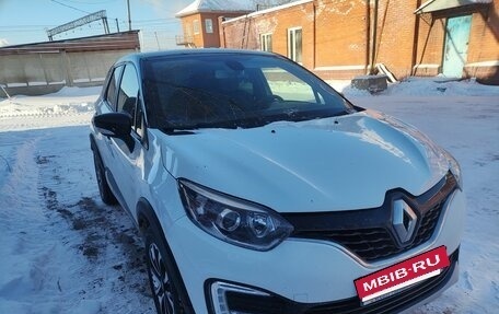 Renault Kaptur I рестайлинг, 2018 год, 1 450 000 рублей, 2 фотография