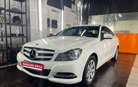 Mercedes-Benz C-Класс, 2014 год, 1 850 000 рублей, 2 фотография