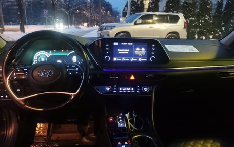 Hyundai Sonata VIII, 2022 год, 2 200 000 рублей, 2 фотография