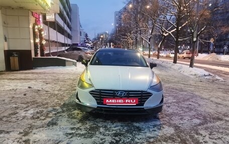 Hyundai Sonata VIII, 2022 год, 2 200 000 рублей, 4 фотография
