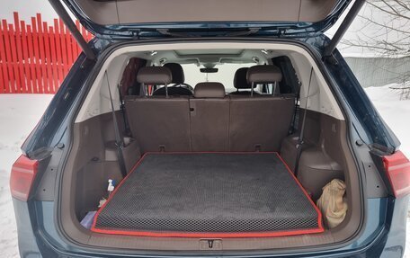 Volkswagen Tiguan II, 2021 год, 4 900 000 рублей, 12 фотография