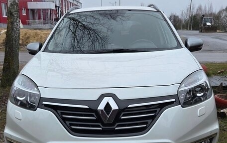 Renault Koleos I рестайлинг 2, 2015 год, 1 350 000 рублей, 5 фотография