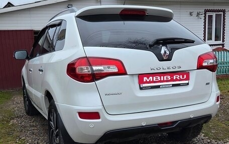 Renault Koleos I рестайлинг 2, 2015 год, 1 350 000 рублей, 2 фотография