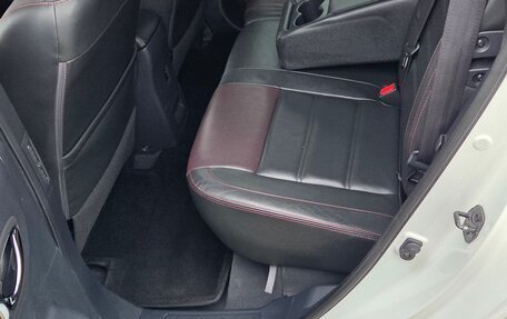 Renault Koleos I рестайлинг 2, 2015 год, 1 350 000 рублей, 16 фотография