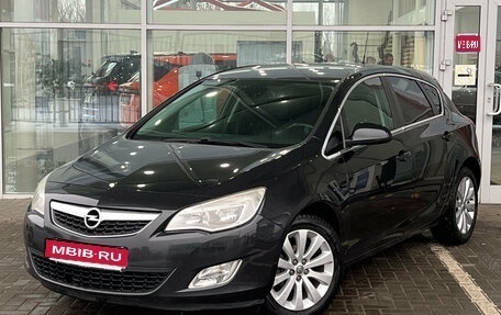 Opel Astra J, 2011 год, 809 000 рублей, 1 фотография