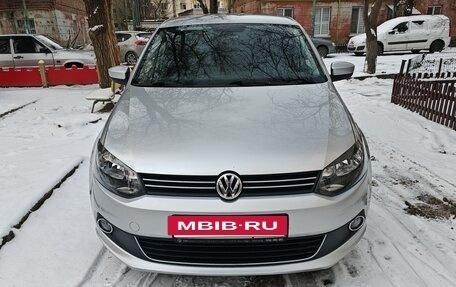 Volkswagen Polo VI (EU Market), 2012 год, 800 000 рублей, 4 фотография