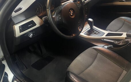 BMW 3 серия, 2008 год, 970 000 рублей, 15 фотография