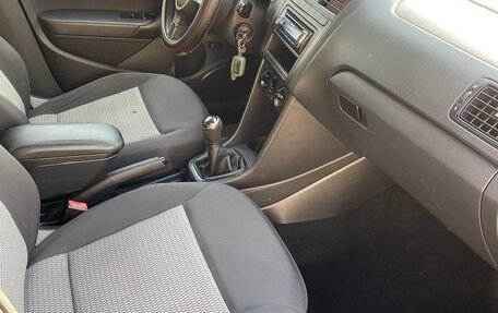 Volkswagen Polo VI (EU Market), 2014 год, 685 000 рублей, 11 фотография