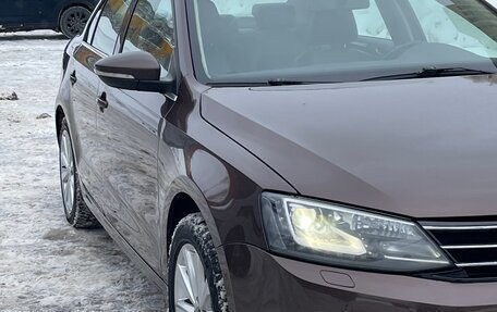 Volkswagen Jetta VI, 2015 год, 1 330 000 рублей, 10 фотография