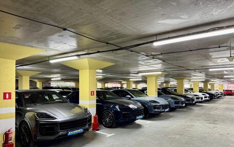 Porsche Cayenne III, 2025 год, 18 500 000 рублей, 2 фотография