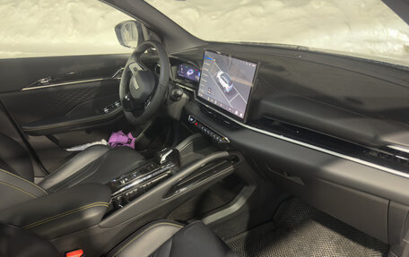 Geely Coolray I, 2025 год, 2 750 000 рублей, 9 фотография