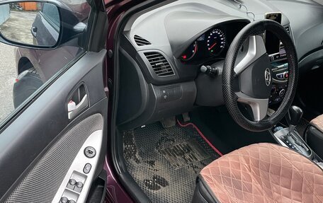 Hyundai Solaris II рестайлинг, 2013 год, 550 000 рублей, 9 фотография