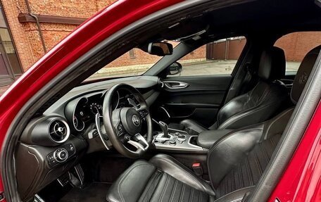 Alfa Romeo Giulia II, 2020 год, 3 500 000 рублей, 6 фотография