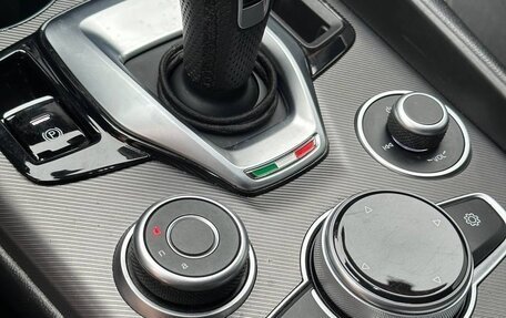 Alfa Romeo Giulia II, 2020 год, 3 500 000 рублей, 8 фотография