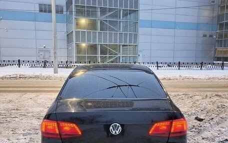 Volkswagen Passat B7, 2011 год, 1 050 000 рублей, 2 фотография