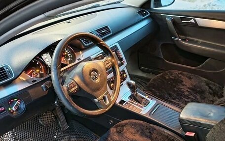 Volkswagen Passat B7, 2011 год, 1 050 000 рублей, 15 фотография