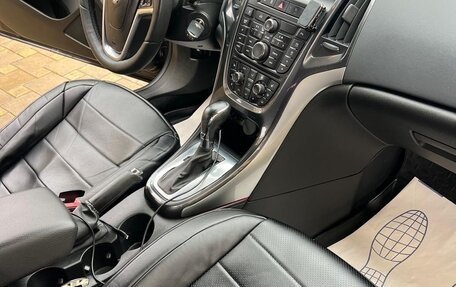 Opel Astra J, 2013 год, 800 000 рублей, 9 фотография