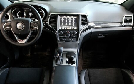 Jeep Grand Cherokee, 2017 год, 4 950 000 рублей, 6 фотография