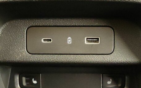 Geely Tugella FY11, 2024 год, 3 600 000 рублей, 16 фотография