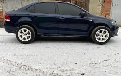 Volkswagen Polo VI (EU Market), 2013 год, 980 000 рублей, 1 фотография