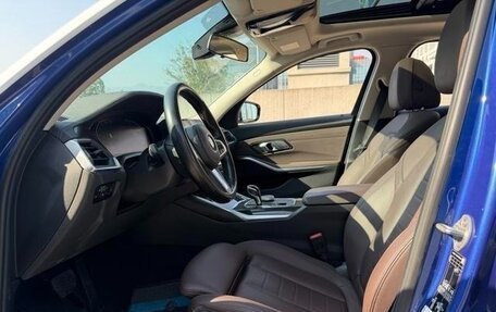 BMW 3 серия, 2021 год, 3 000 000 рублей, 9 фотография