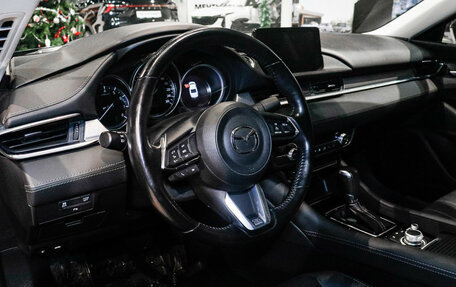 Mazda 6, 2021 год, 2 900 000 рублей, 12 фотография